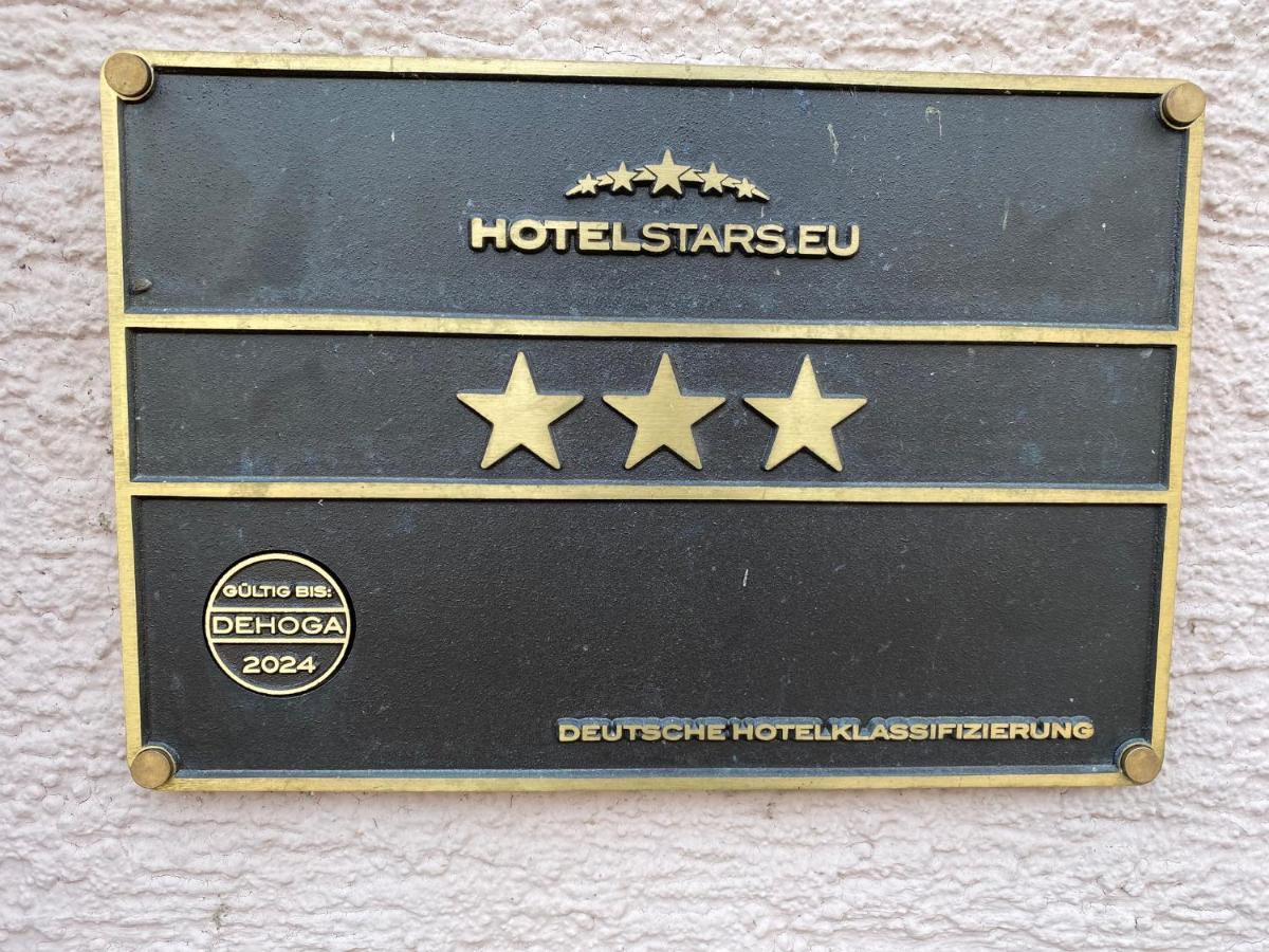 Hotel Sonne Karlsruhe Eksteriør billede